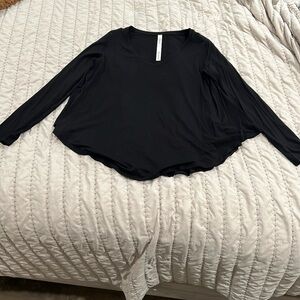 Lululemon scoop neck stretchy top